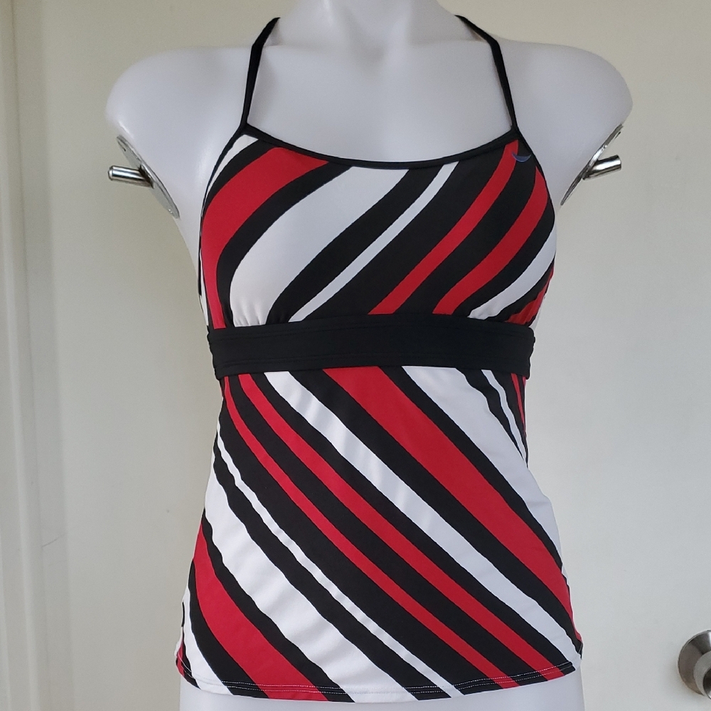 Nike Red and Black Racerback Tankini Top Swimwear sz.8